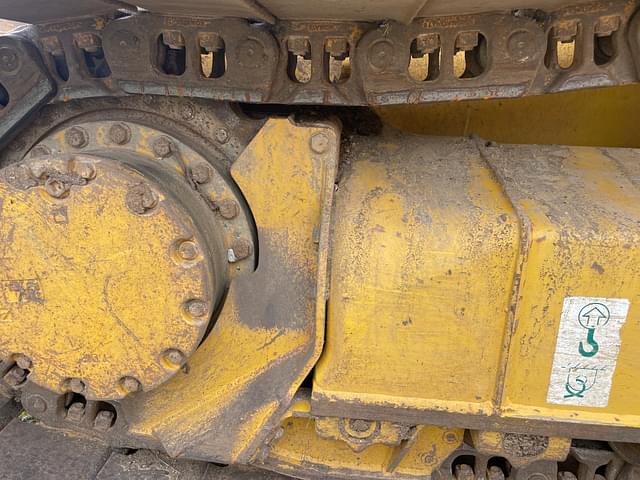 Image of Komatsu D39PXI equipment image 4