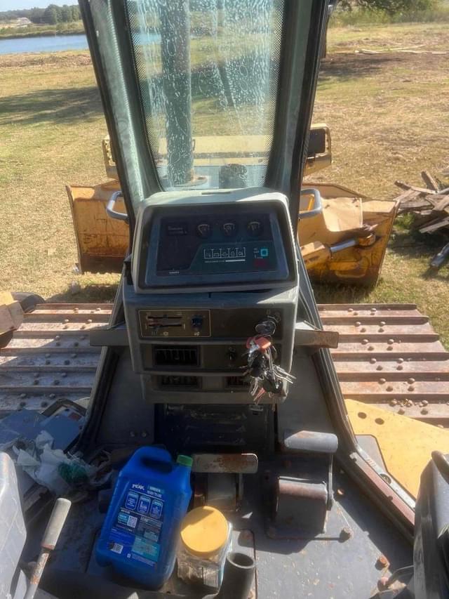Image of Komatsu D41P equipment image 2