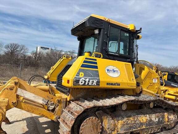Image of Komatsu D61EX-24 equipment image 4
