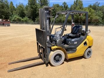 Main image Komatsu FG25T-16