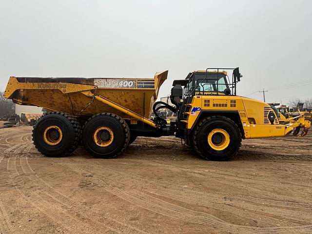 Image of Komatsu HM400-5 equipment image 3