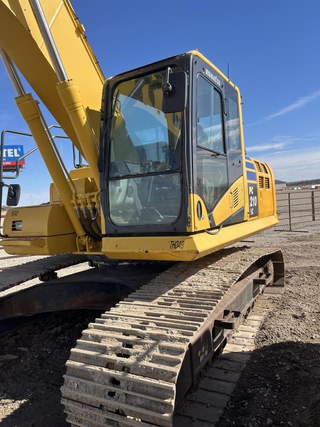 Image of Komatsu PC210 LC-11 equipment image 1