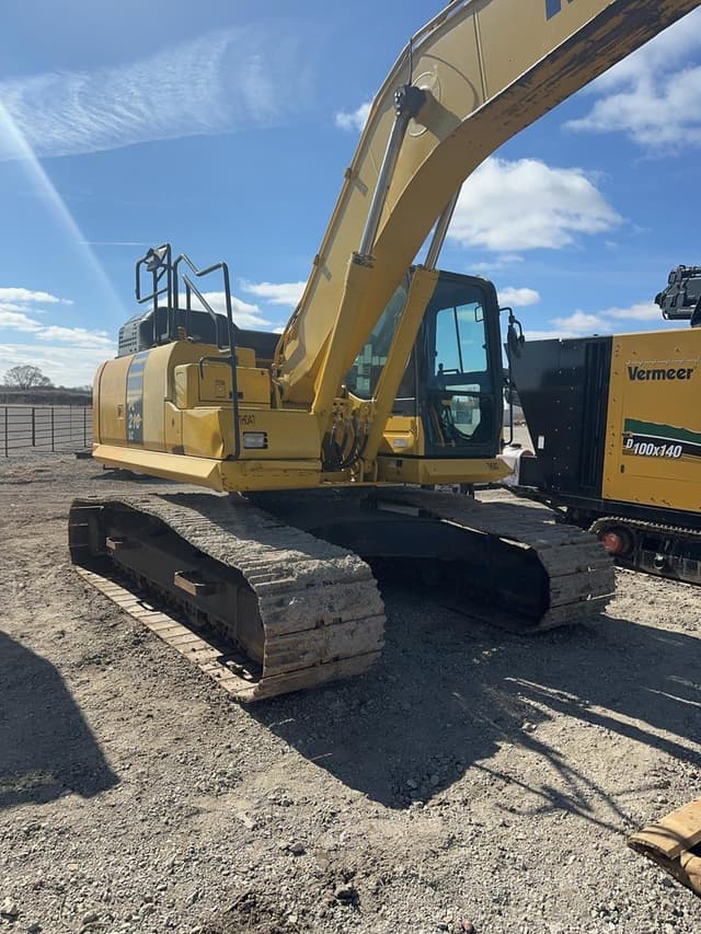 Image of Komatsu PC210 LC-11 equipment image 2