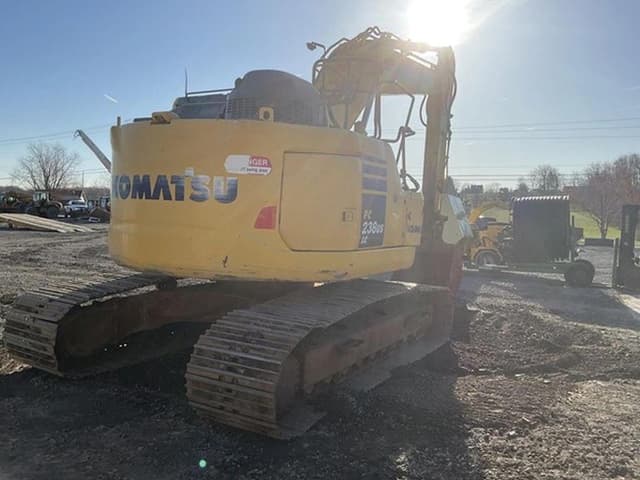 Image of Komatsu PC238USLC-11 equipment image 3