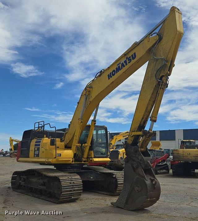 Image of Komatsu PC490LC-11 equipment image 2