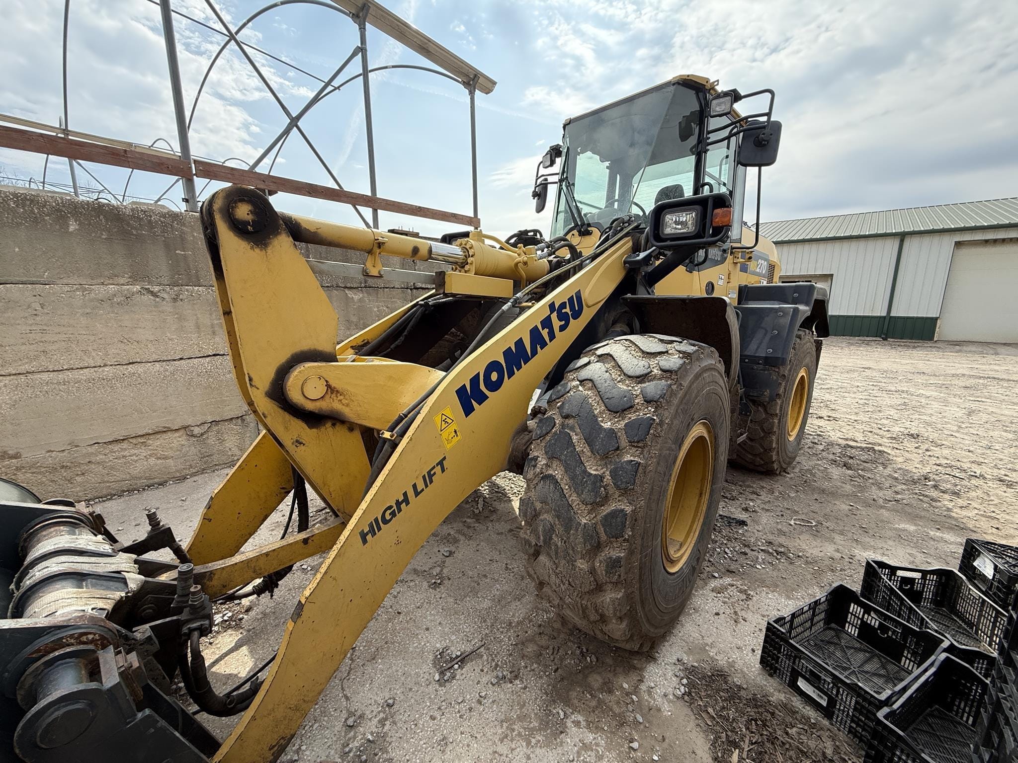 2018 Komatsu WA270-8 Equipment Image0