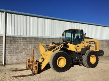 Main image Komatsu WA270