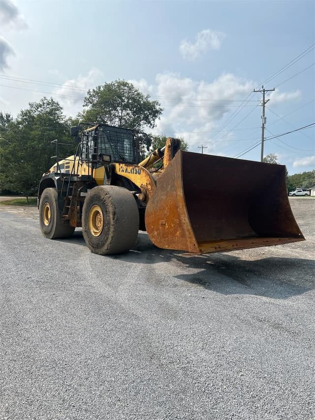 Image of Komatsu WA500-8 equipment image 2