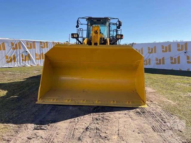 Image of Komatsu WA500-8 equipment image 1