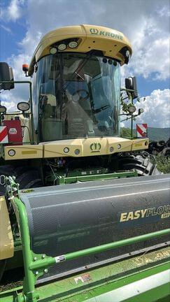 Image of Krone Big X 700 equipment image 1