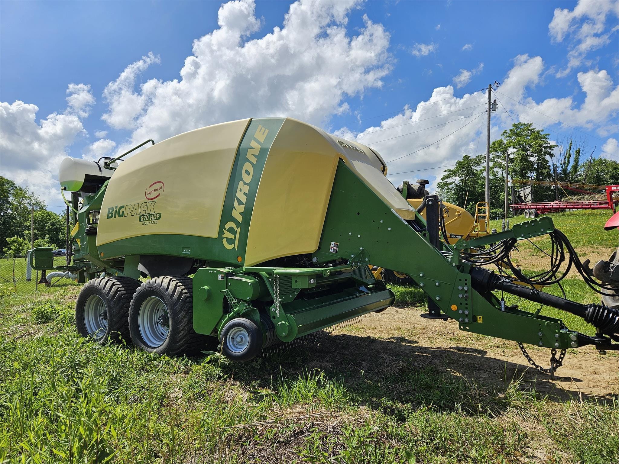 2018 Krone 870HDP Equipment Image0