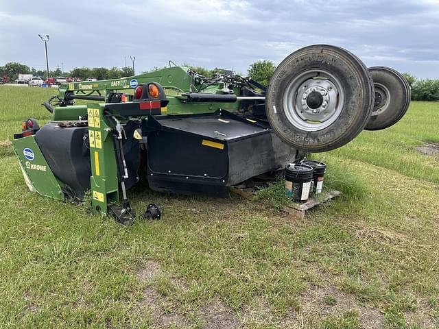 Image of Krone EasyCut TC400 equipment image 2