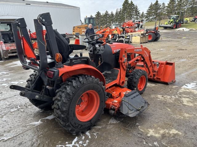 Image of Kubota B2301HSD equipment image 3