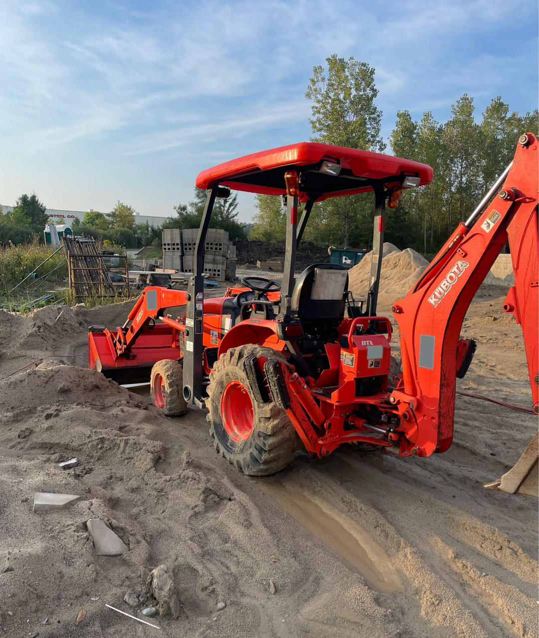 Image of Kubota B26 Image 1