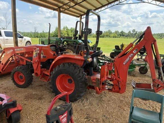 Image of Kubota L3301D Image 1