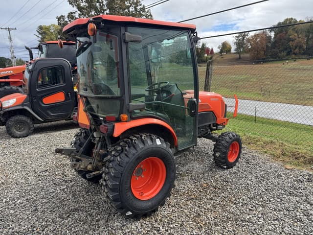 Image of Kubota B3350 equipment image 2