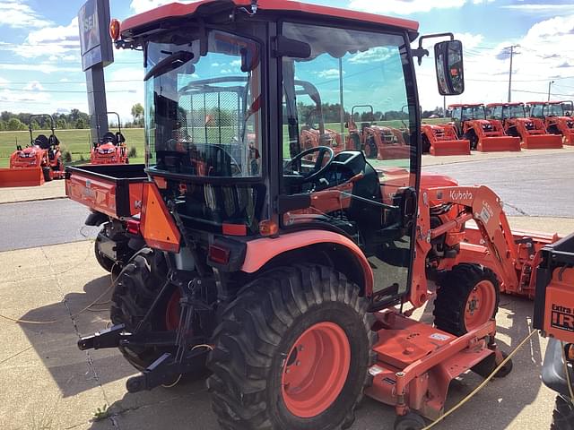 Image of Kubota B3350 equipment image 2