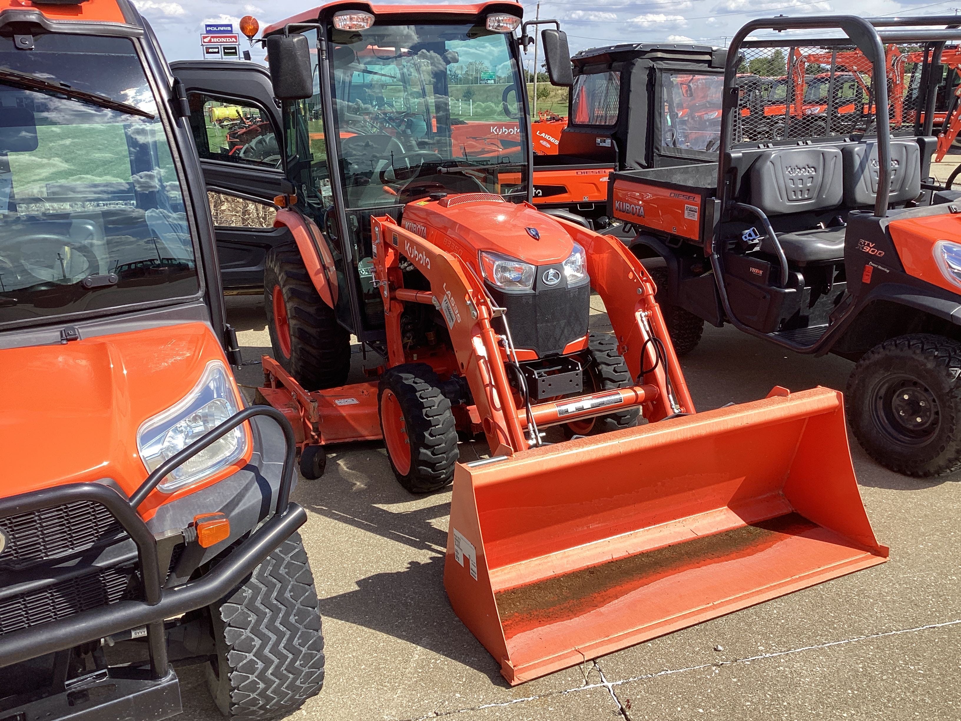 2018 Kubota B3350 Equipment Image0