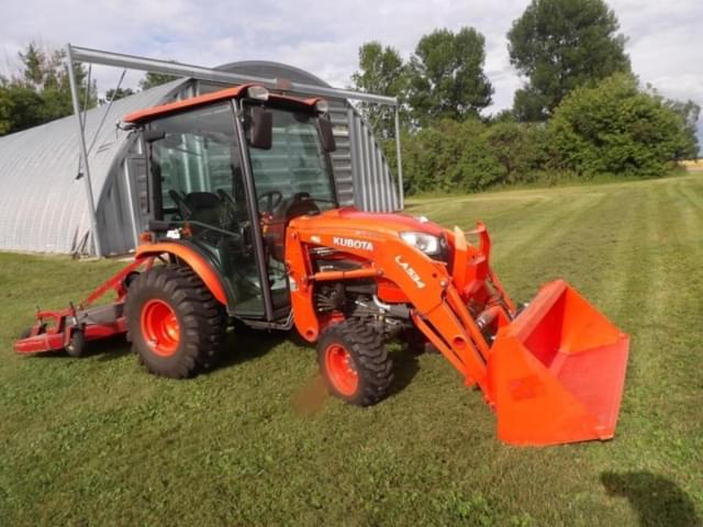 Image of Kubota B3350 equipment image 1