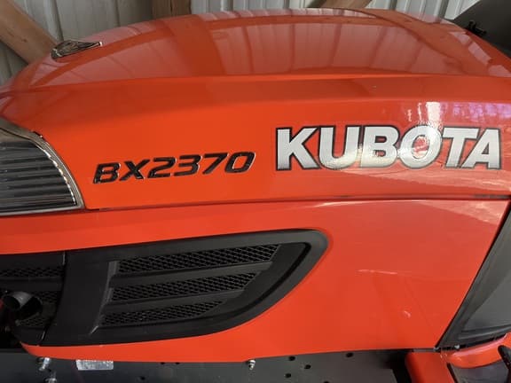 Image of Kubota BX2370 equipment image 3