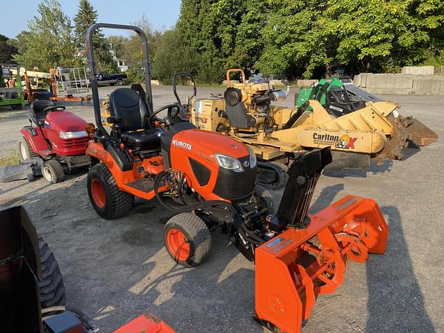 Image of Kubota BX2380 equipment image 1