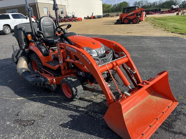 Image of Kubota BX2380 equipment image 2