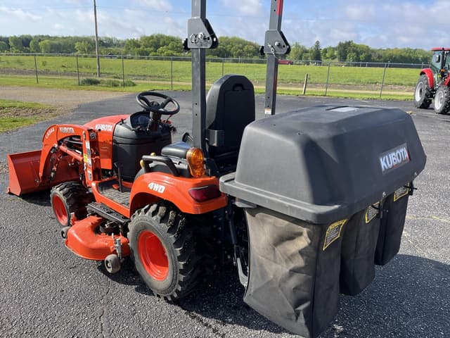 Image of Kubota BX2380 equipment image 4