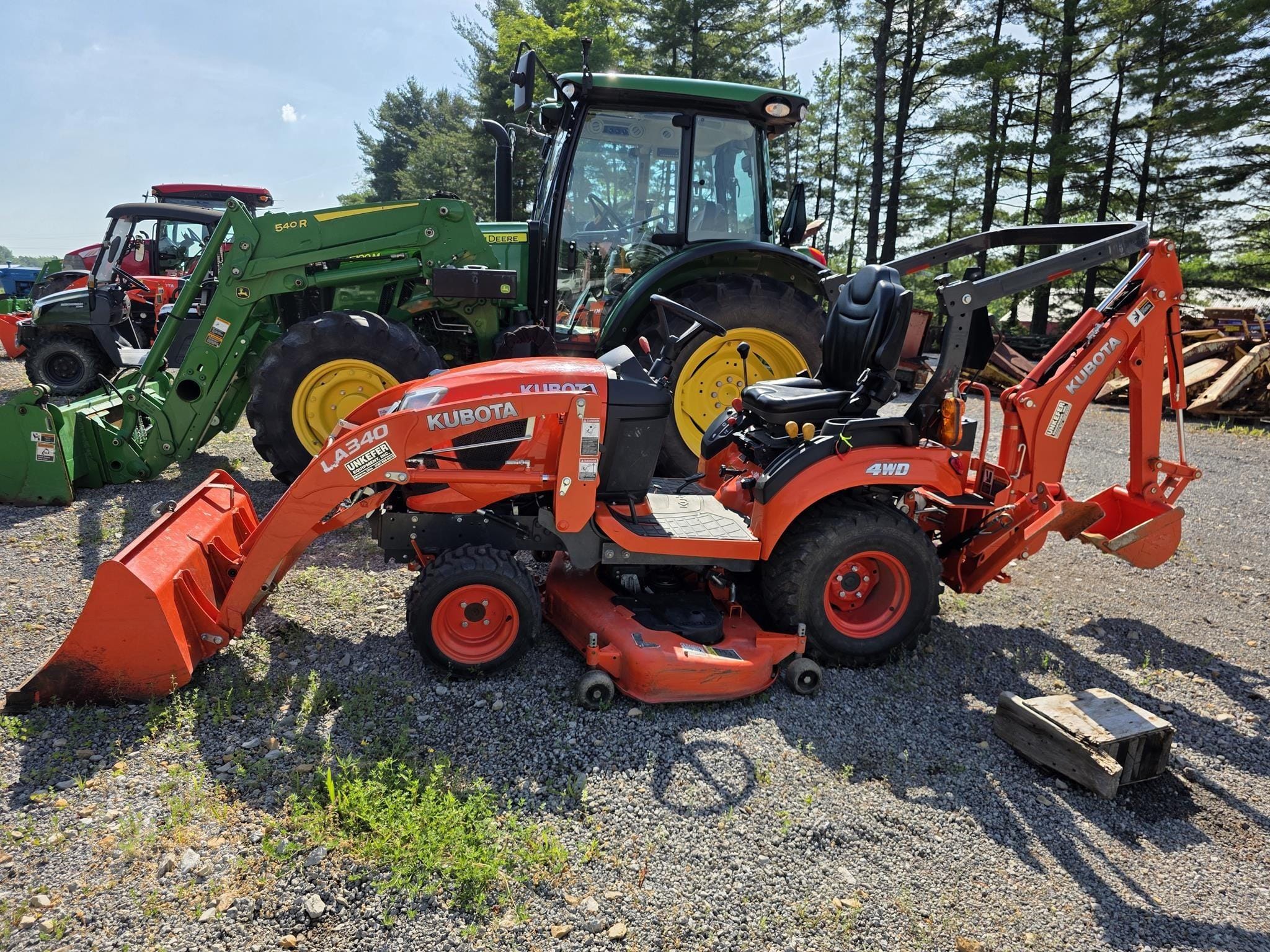 2018 Kubota BX23S Equipment Image0