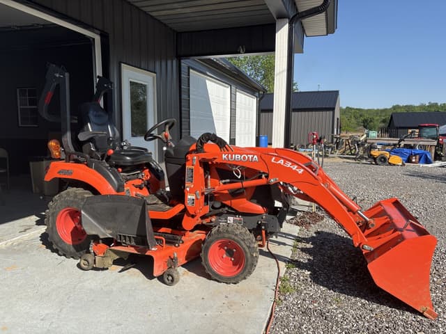 Image of Kubota BX2680 equipment image 1