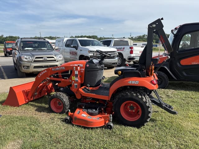 Image of Kubota BX2680 equipment image 3