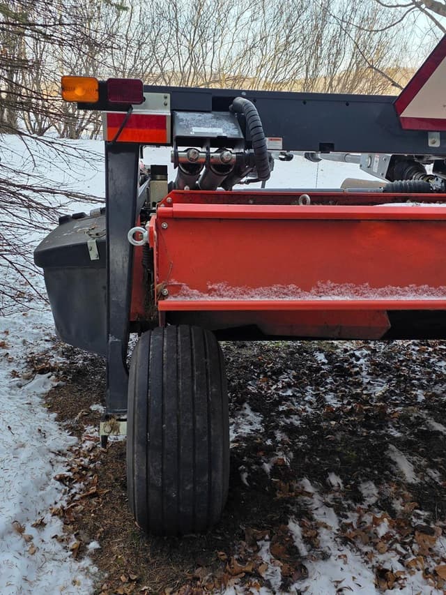 Image of Kubota DMC8540R equipment image 4