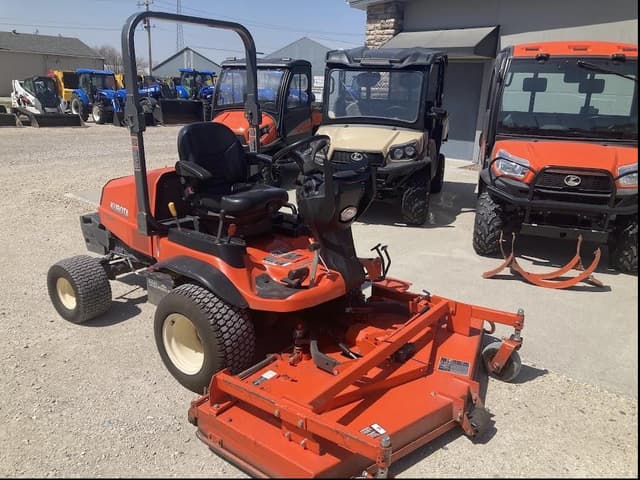 Image of Kubota F2690 equipment image 1