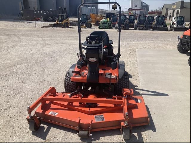 Image of Kubota F2690 equipment image 4