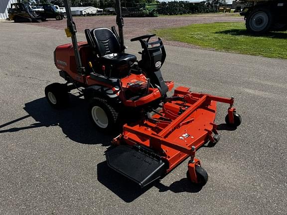 Image of Kubota F3990 equipment image 2