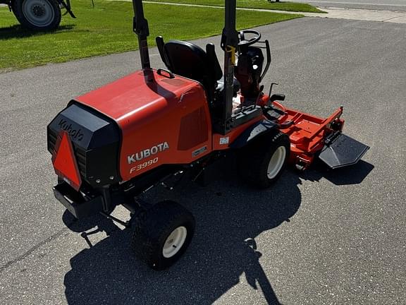 Image of Kubota F3990 equipment image 4