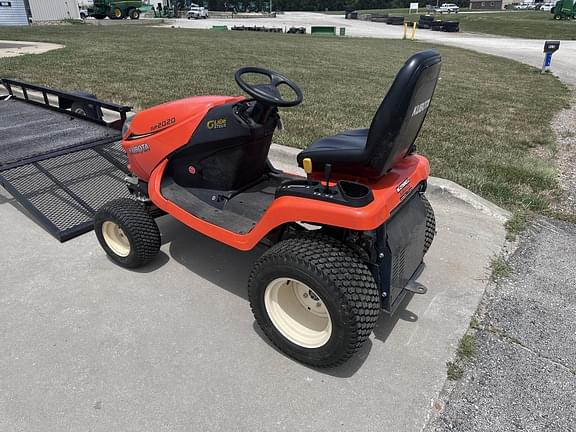 Image of Kubota GR2020 equipment image 1