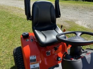 Image of Kubota GR2120 equipment image 4