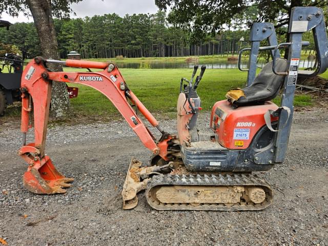 Image of Kubota K008-3 equipment image 3