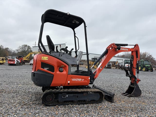 Image of Kubota KX018-4 equipment image 3