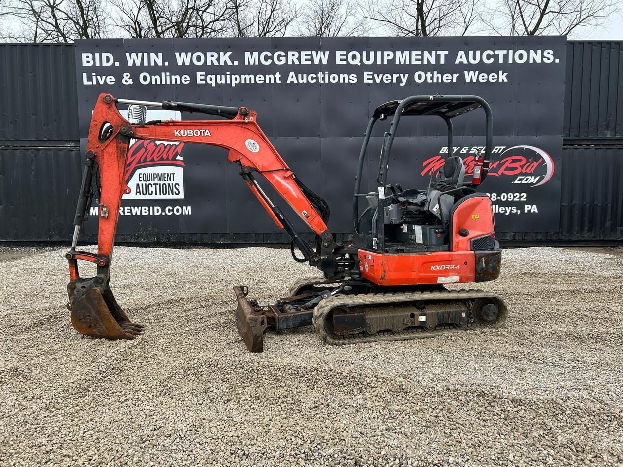 2018 Kubota KX033-4 Equipment Image0