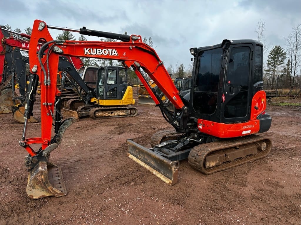 Main image Kubota KX040-4