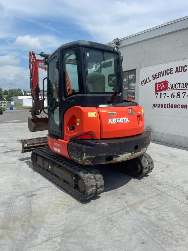 Image of Kubota KX040-4 equipment image 3