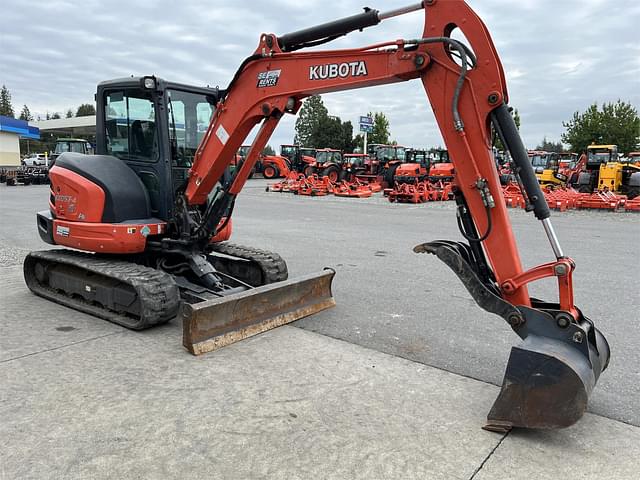 Image of Kubota KX057-4 equipment image 4