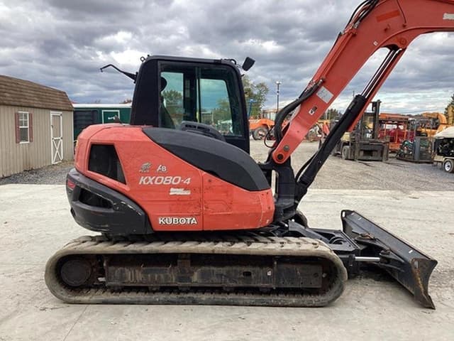 Image of Kubota KX080-4 equipment image 4
