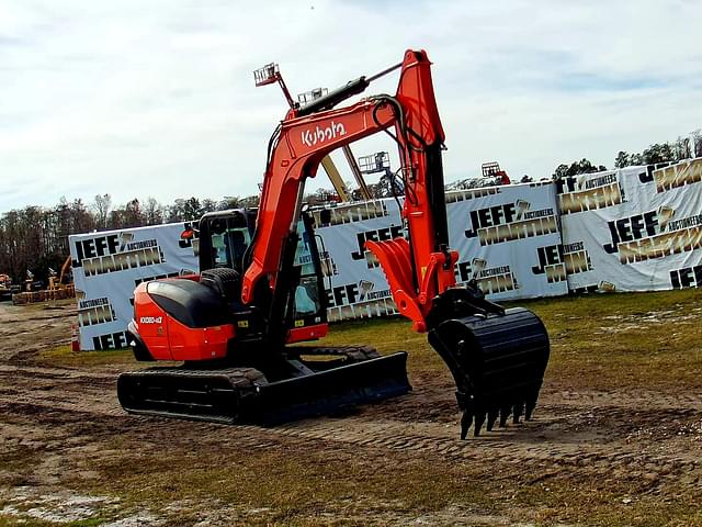 Image of Kubota KX080-4 equipment image 2