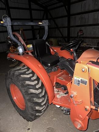 Image of Kubota L2501 equipment image 4