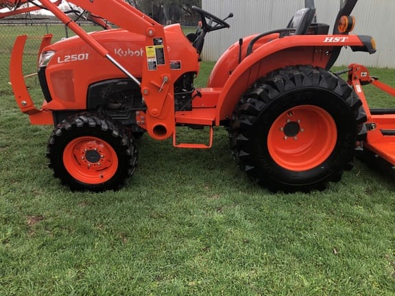 Main image Kubota L2501