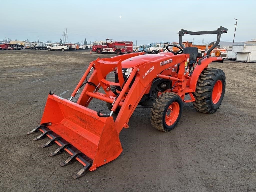 Image of Kubota L2501D Primary image
