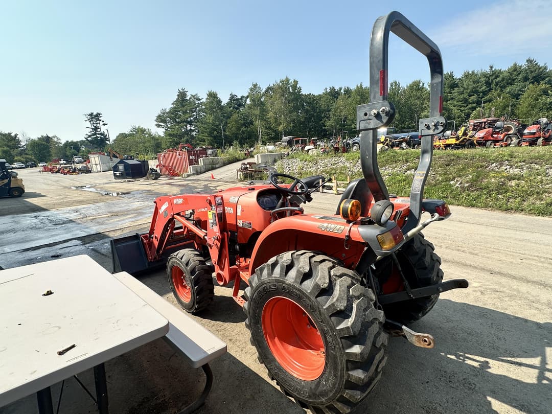 Image of Kubota L2501DT Image 1