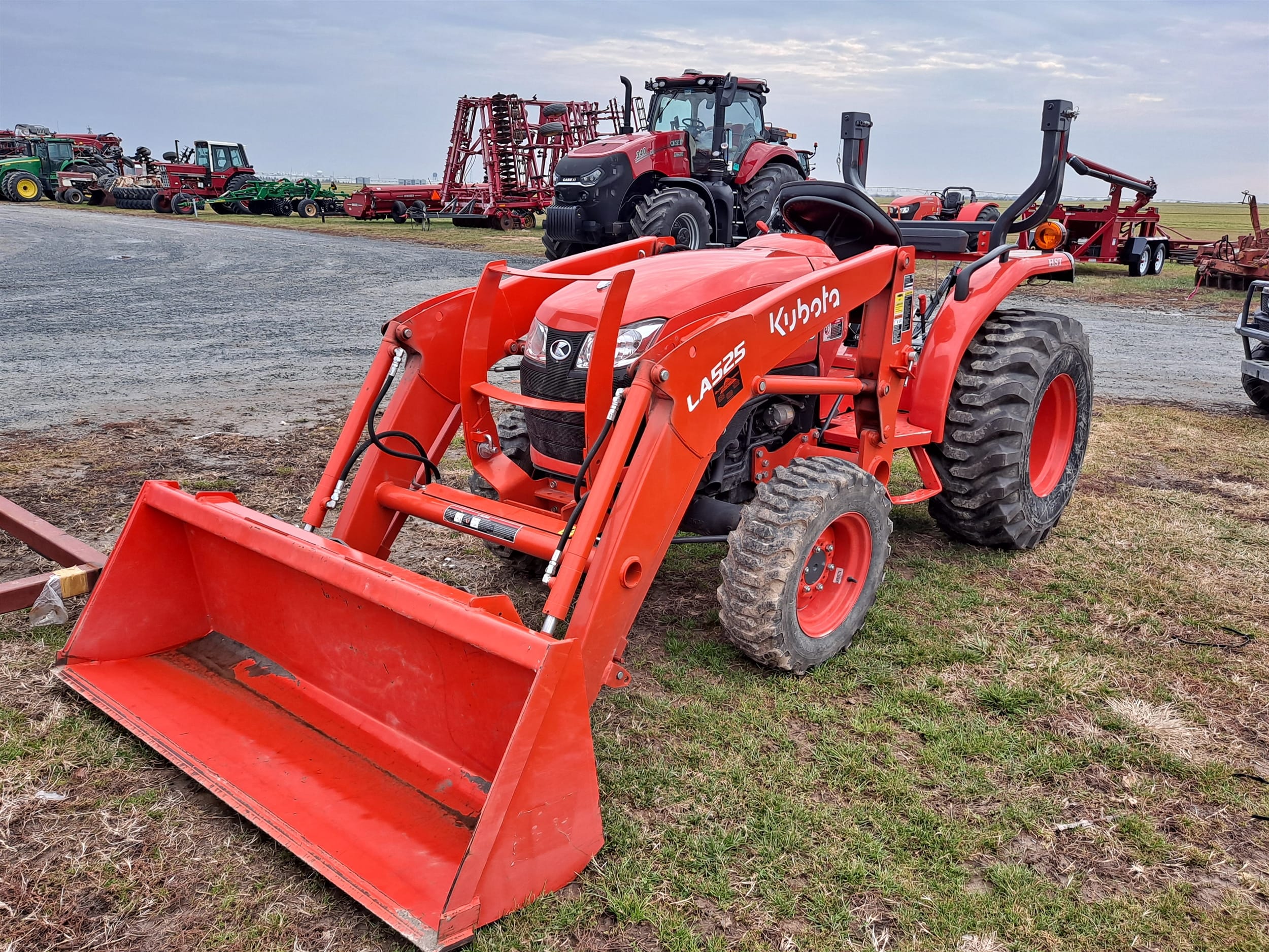 2018 Kubota L2501 Equipment Image0